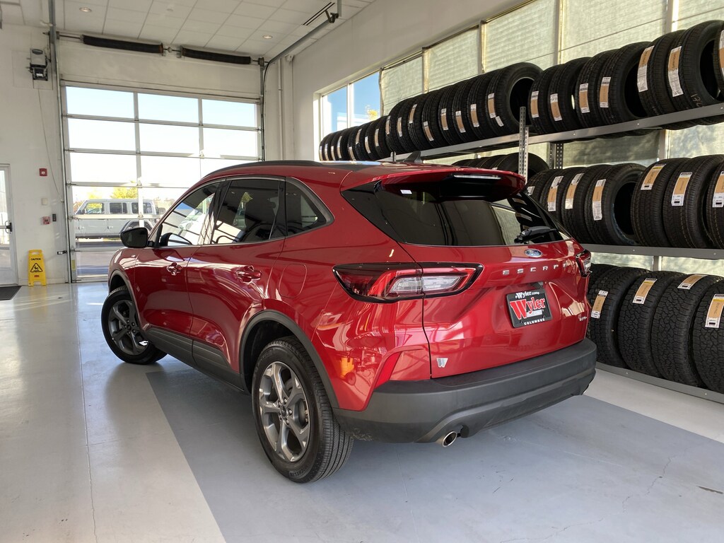 Used 2025 Ford Escape ST-Line AWD SUV