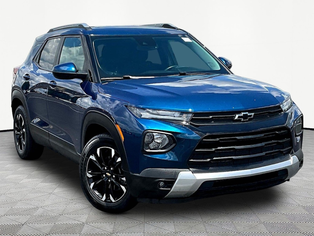 Used 2021 Chevrolet Trailblazer FWD 4dr LT SUV