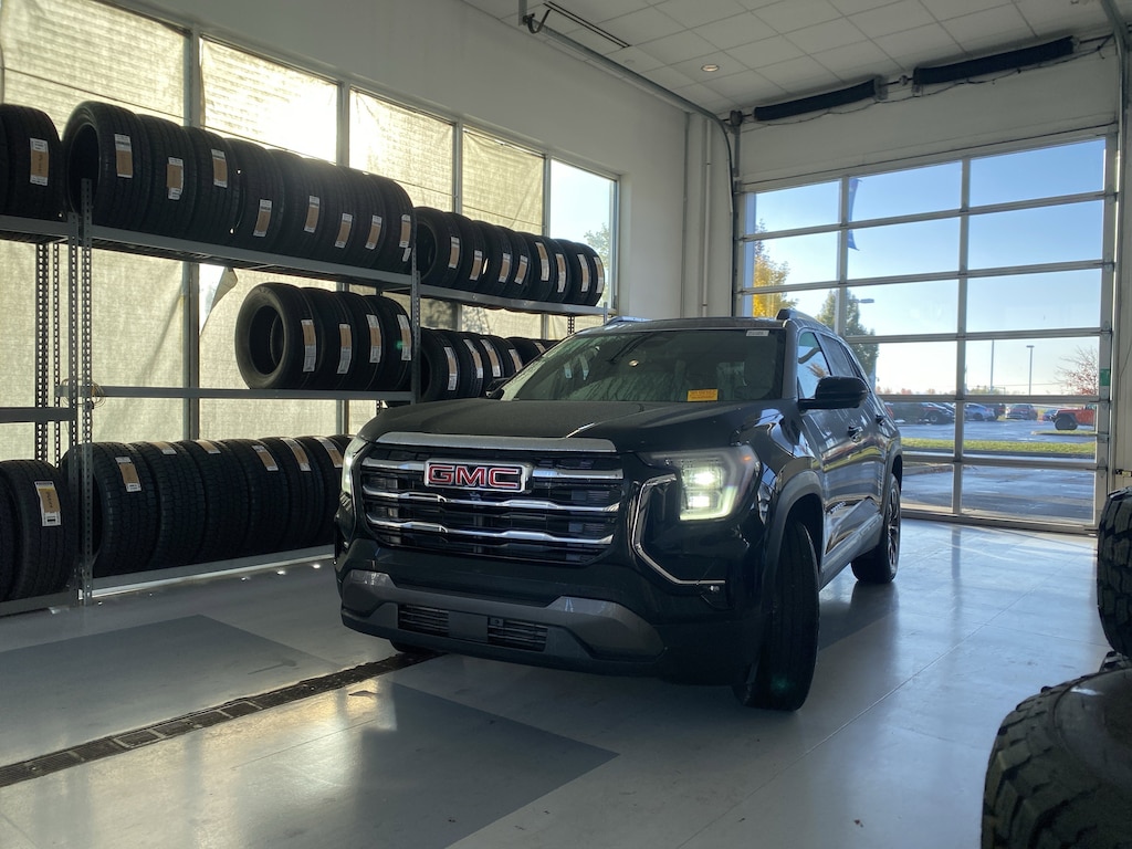 Used 2025 GMC Terrain AWD 4dr Elevation SUV