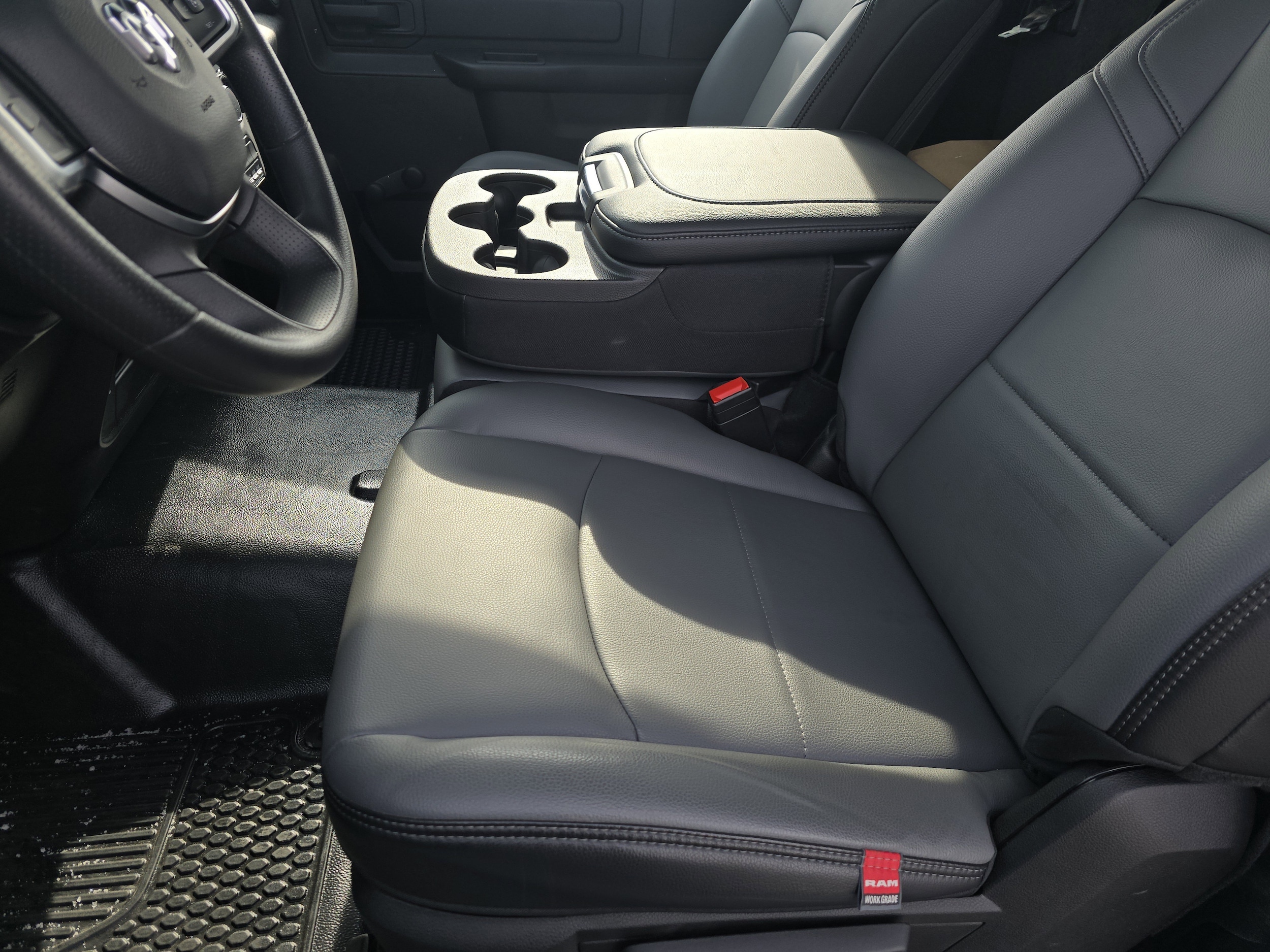 2026 RAM 3500 Chassis Tradesman - Photo 20