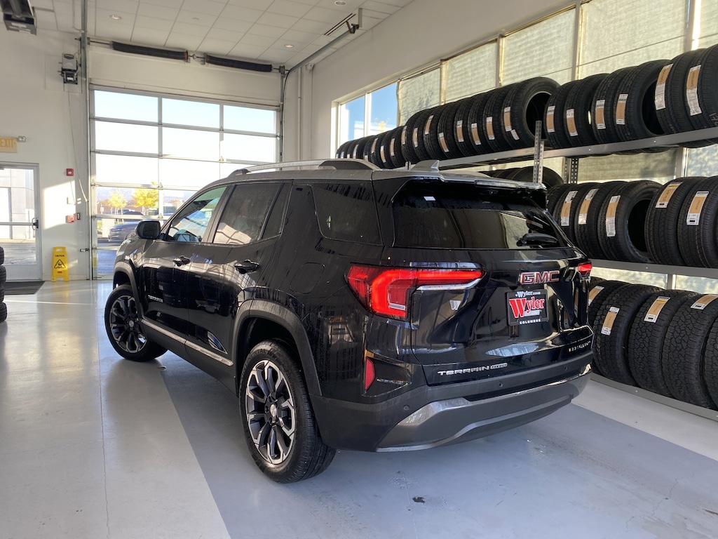 Used 2025 GMC Terrain AWD 4dr Elevation SUV