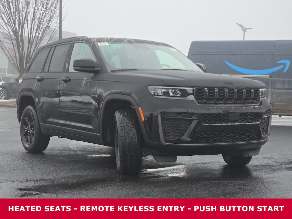 New 2026 Jeep Grand Cherokee LAREDO ALTITUDE 4X4 Sport Utility