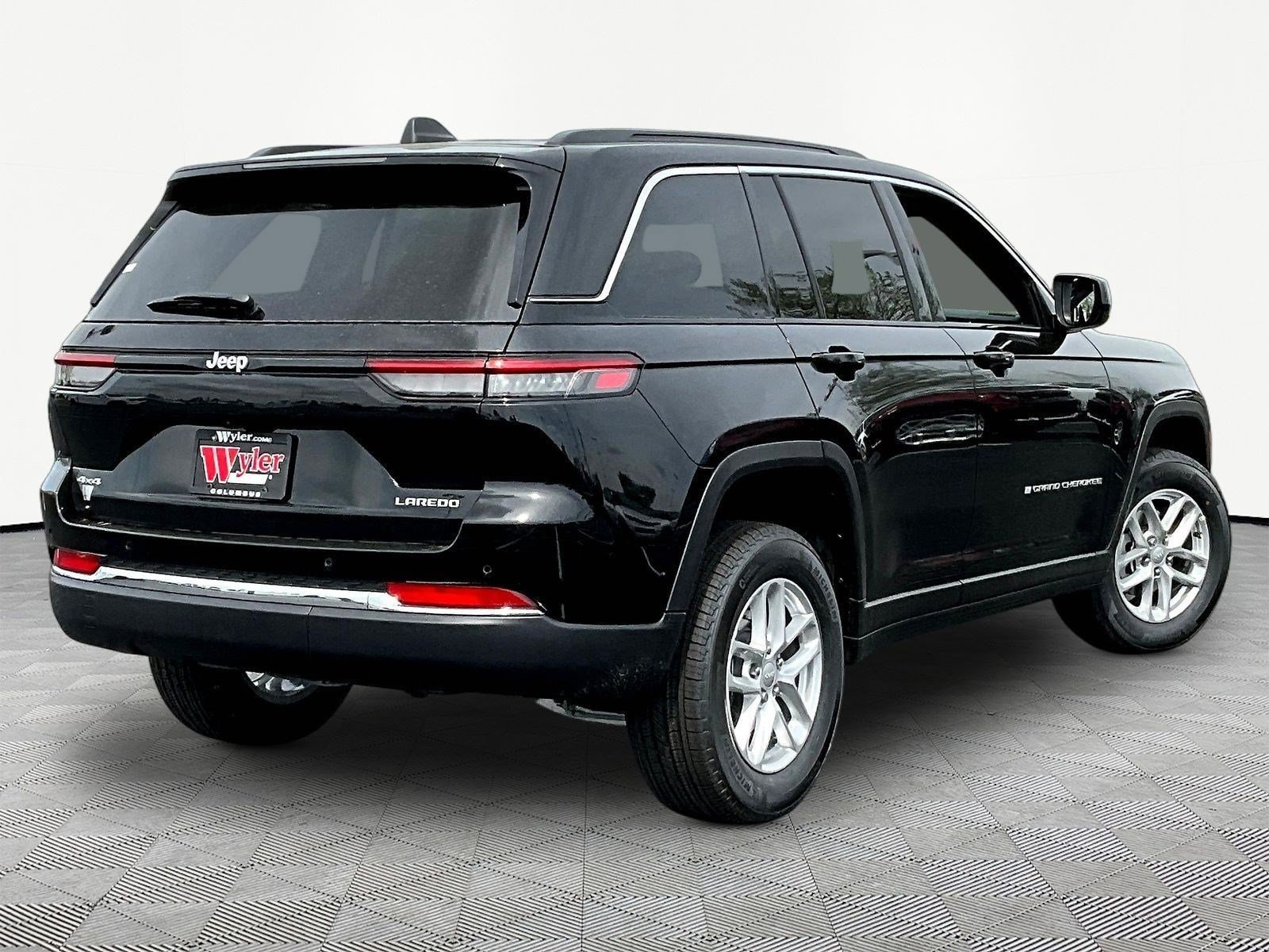 2026 Jeep Grand Cherokee Laredo - Photo 8