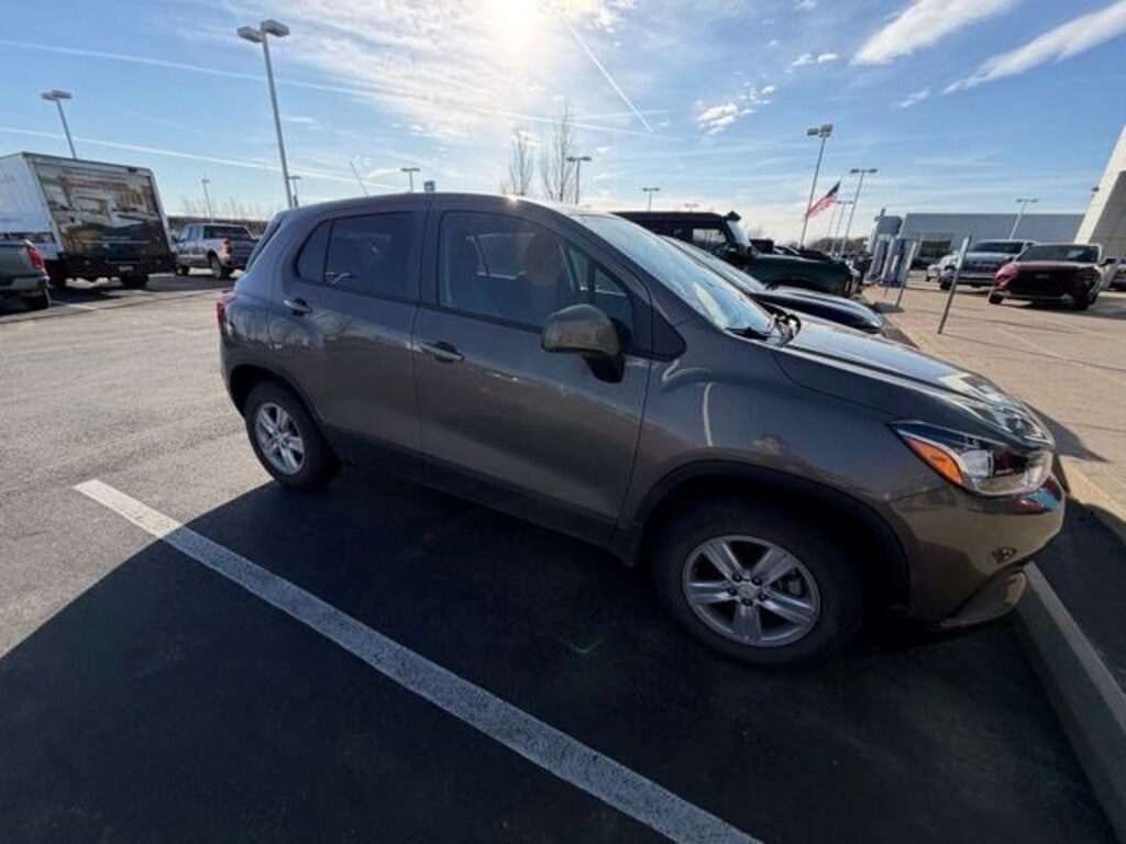 Used 2021 Chevrolet Trax AWD 4dr LS SUV