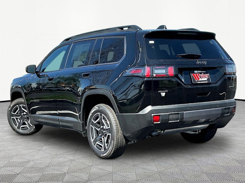 New 2026 Jeep Cherokee LAREDO 4X4 Sport Utility