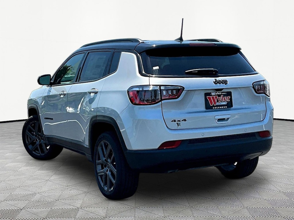 New 2026 Jeep Compass LIMITED ALTITUDE 4X4 Sport Utility
