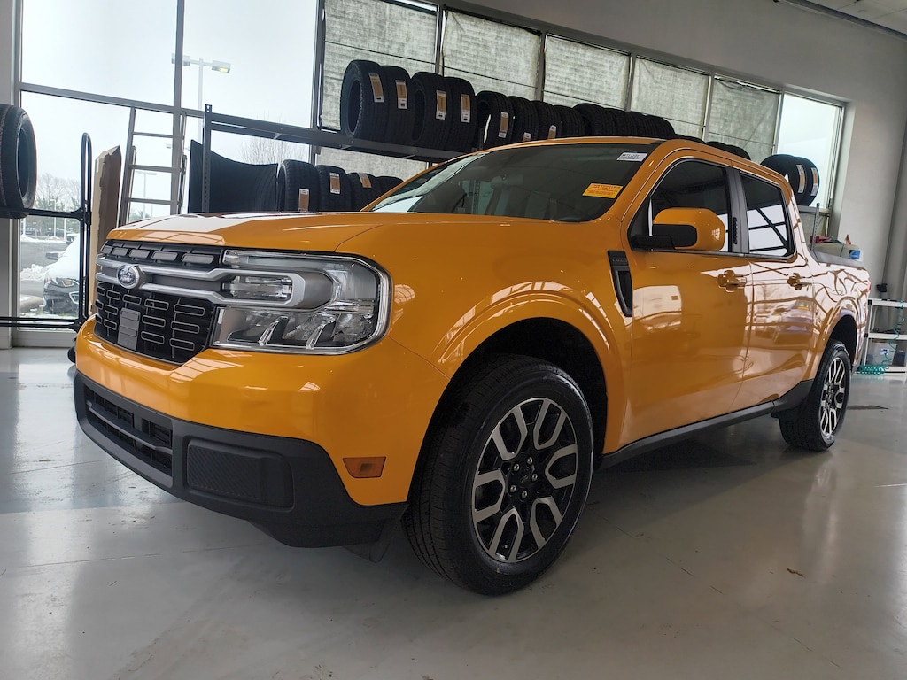 Used 2022 Ford Maverick LARIAT AWD SuperCrew Truck