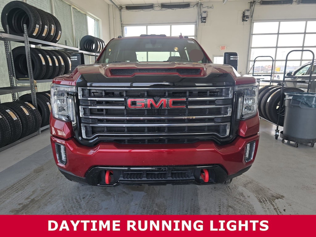 Used 2021 GMC Sierra 2500HD 4WD Crew Cab 159 AT4 Truck