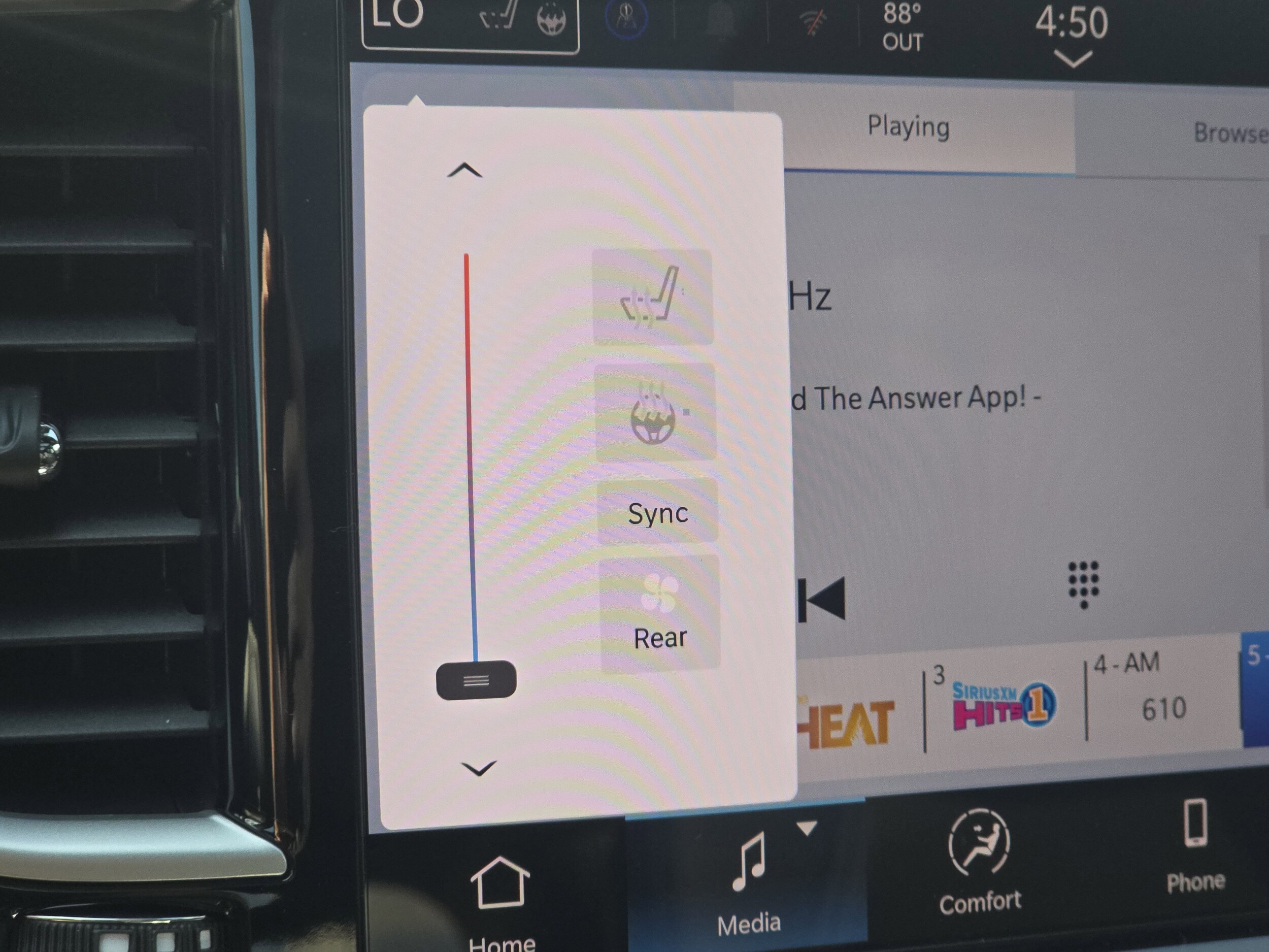 2026 Chrysler Pacifica photo 3