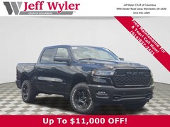 2026 Ram 1500 WARLOCK CREW CAB 4X4 5'7 BOX Pickup