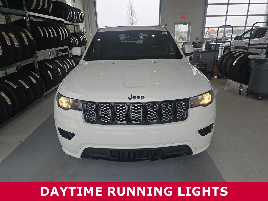 Used 2017 Jeep Grand Cherokee Altitude 4x4 *Ltd Avail* SUV