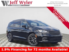 2026 Chrysler Pacifica LIMITED Passenger Van