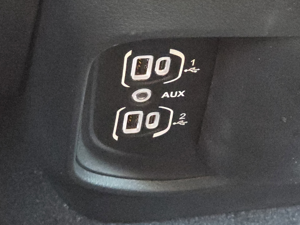 New 2026 Ram 1500 WARLOCK CREW CAB 4X4 5'7 BOX Pickup