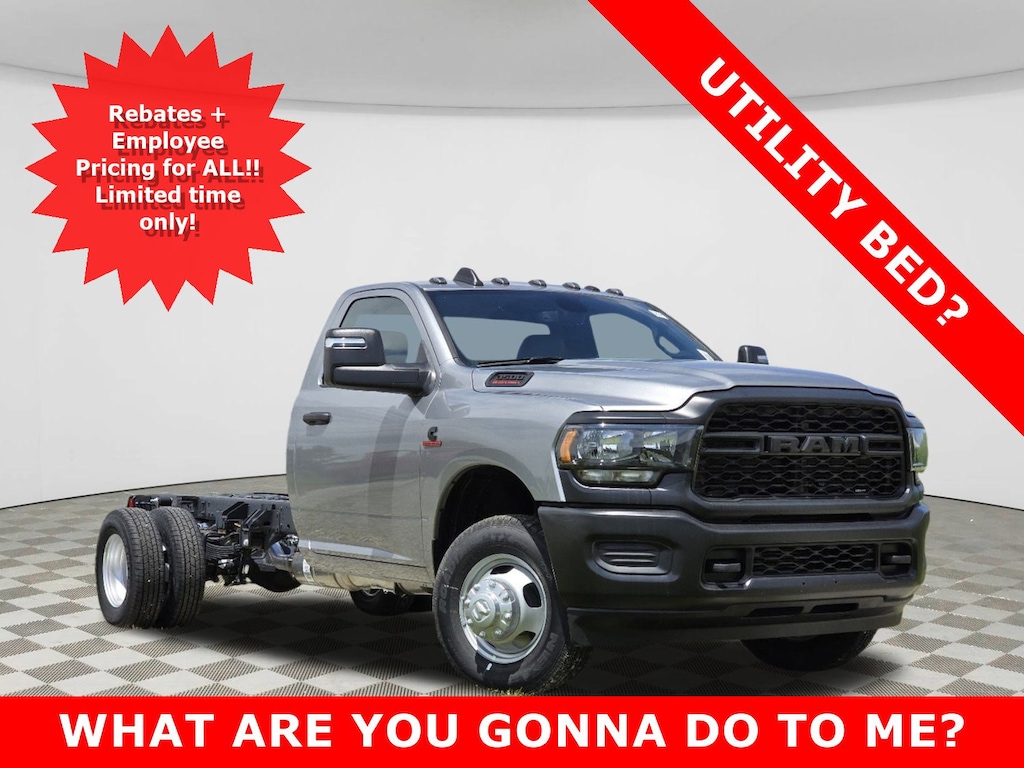 New 2024 Ram 3500 Chassis Cab 3500 TRADESMAN CHASSIS REGULAR CAB 4X2 84' CA Pickup