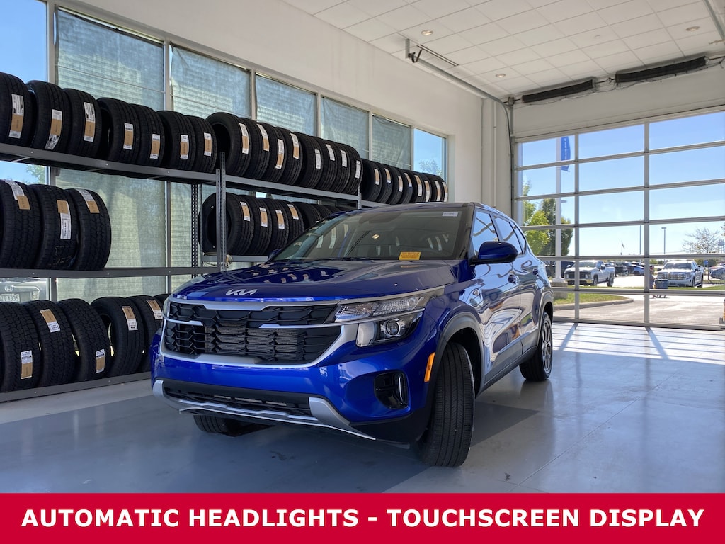 Used 2024 Kia Seltos LX IVT AWD SUV