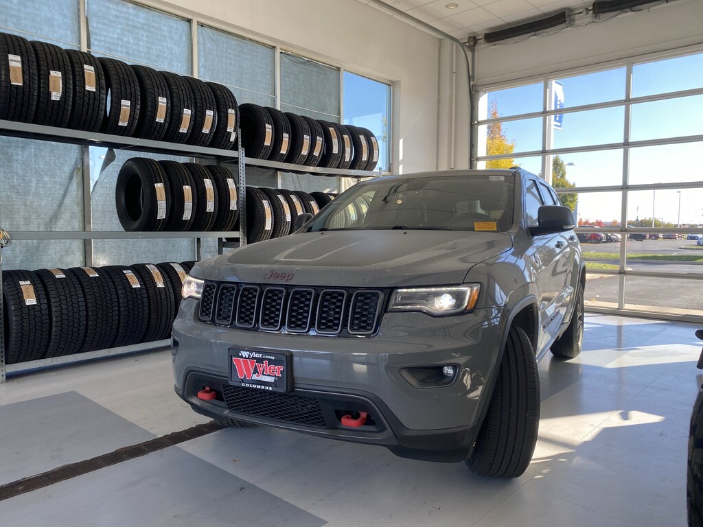 Used 2019 Jeep Grand Cherokee Trailhawk 4x4 SUV