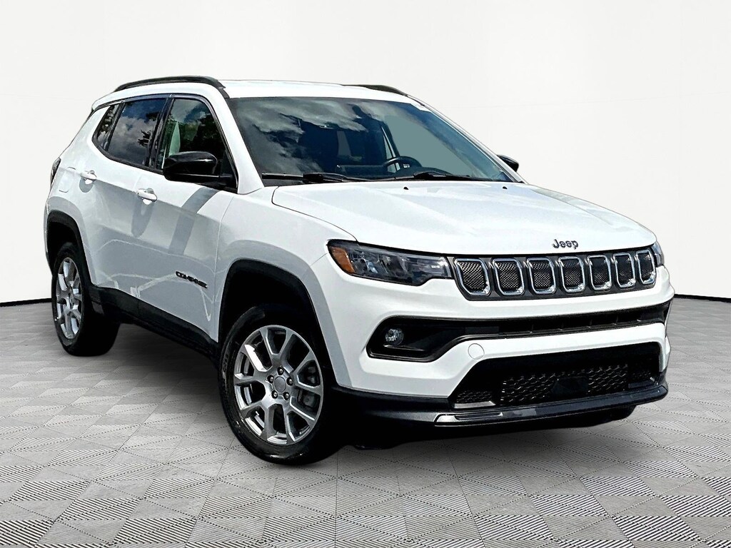 Used 2022 Jeep Compass Latitude Lux SUV
