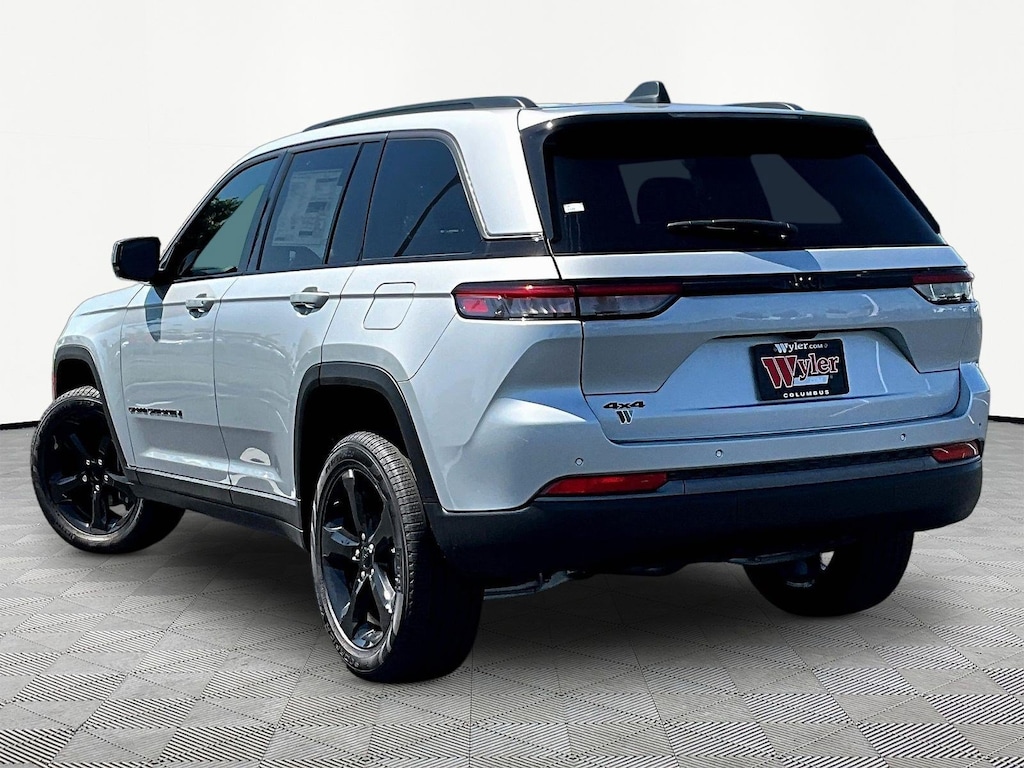 New 2026 Jeep Grand Cherokee LIMITED 4X4 Sport Utility