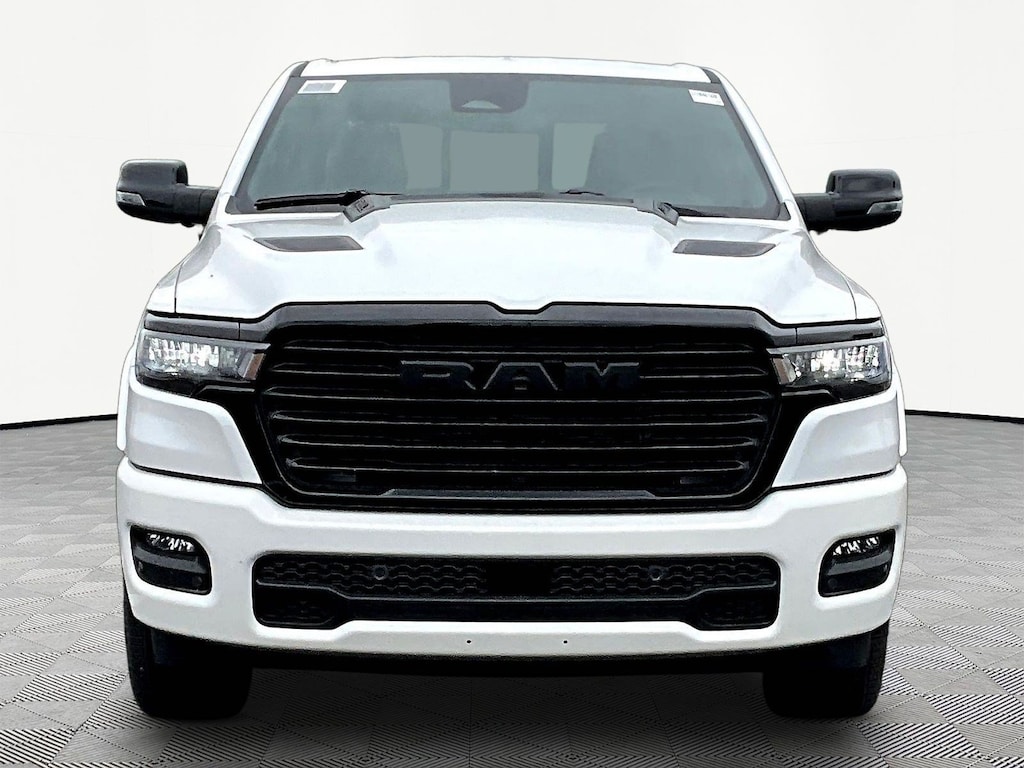 New 2026 Ram 1500 LARAMIE CREW CAB 4X4 6'4 BOX Pickup