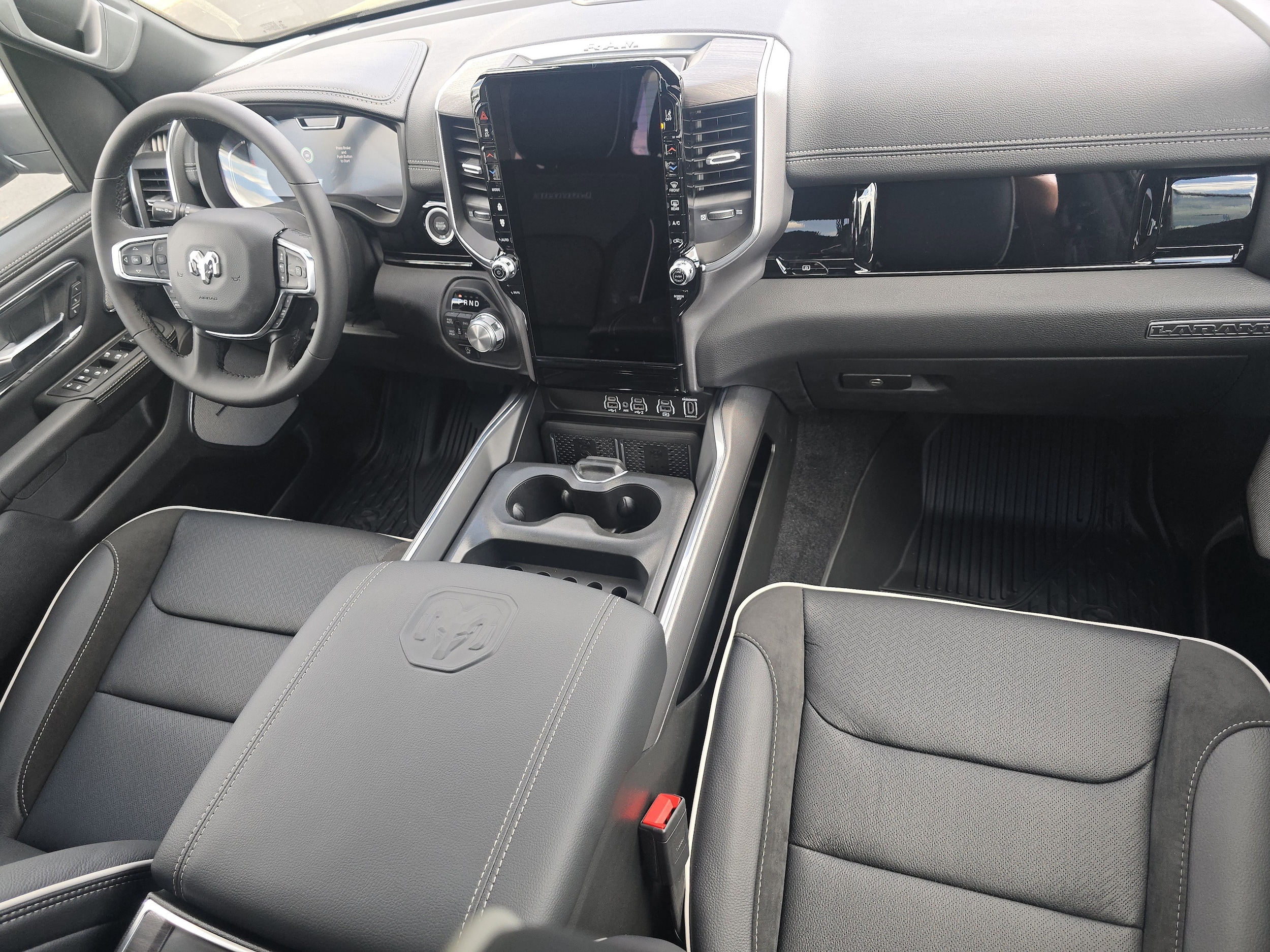 2026 RAM 1500 Laramie - Photo 24
