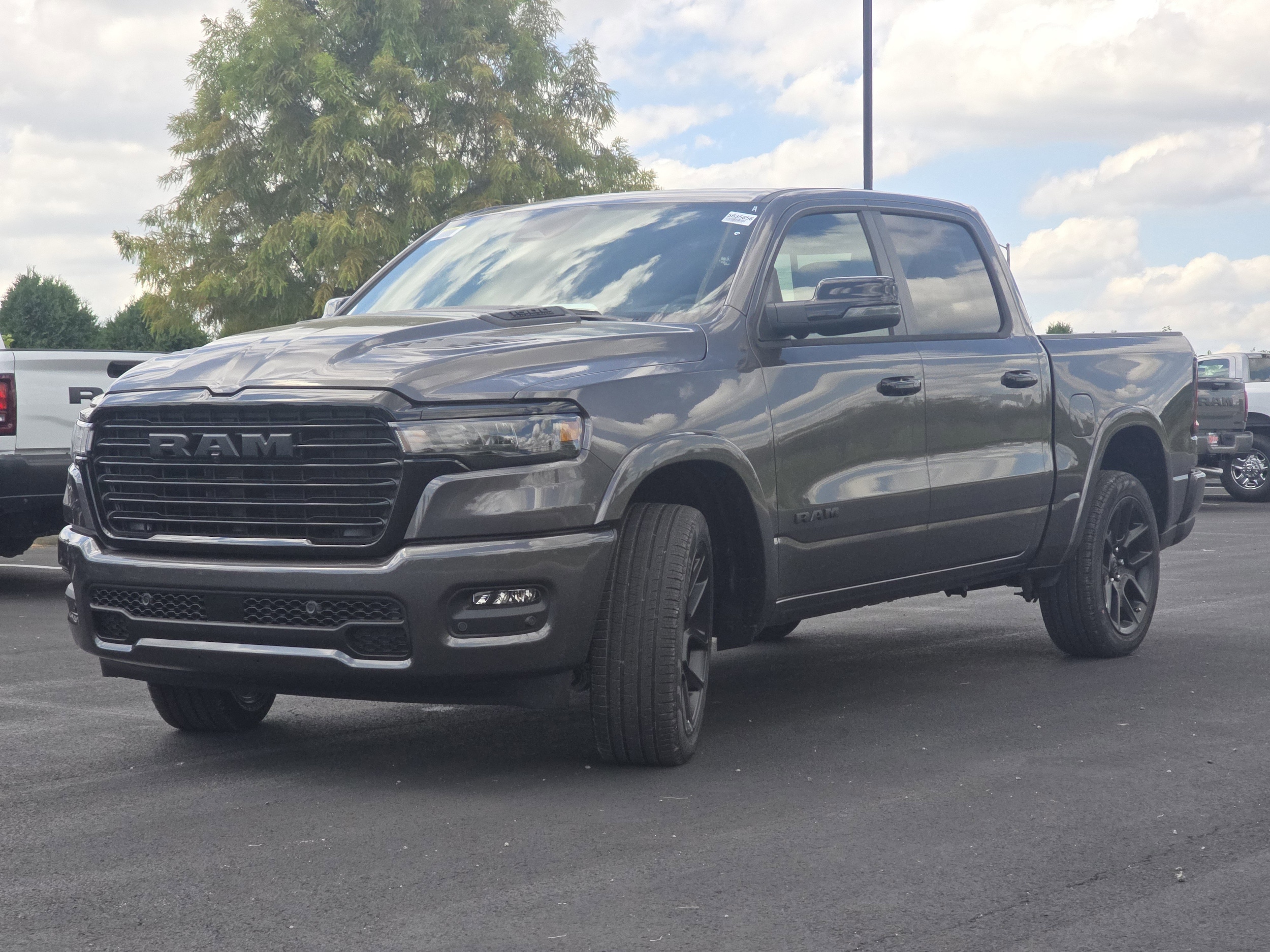 2026 RAM 1500 Laramie - Photo 14