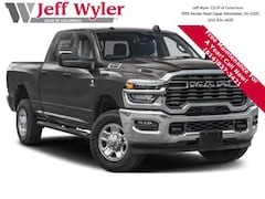 2025 Ram 2500 TRADESMAN CREW CAB 4X4 8' BOX Pickup