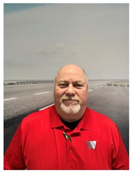 Staff member Kevin Kelly from ID_32a7182fede8