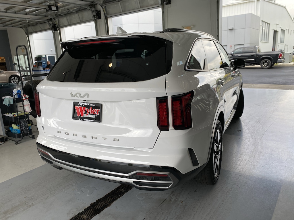 Used 2022 Kia Sorento S FWD SUV