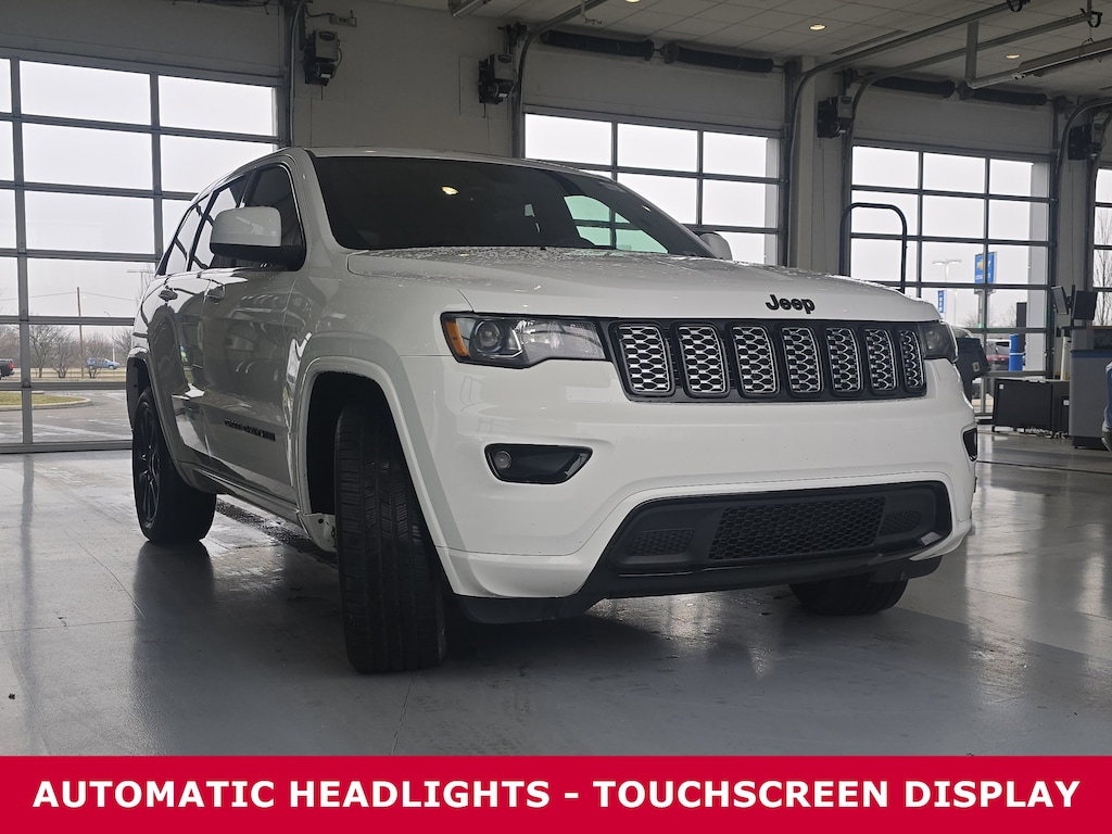 Used 2017 Jeep Grand Cherokee Altitude 4x4 *Ltd Avail* SUV