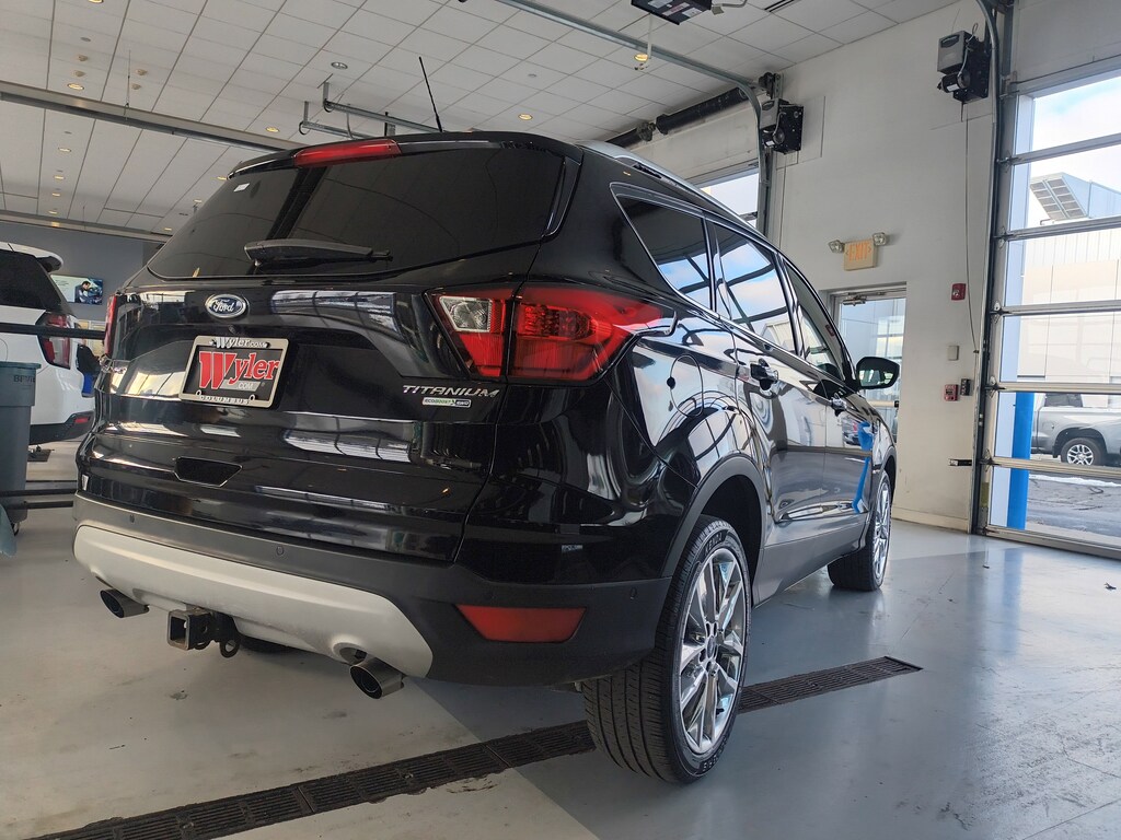 Used 2019 Ford Escape Titanium 4WD SUV