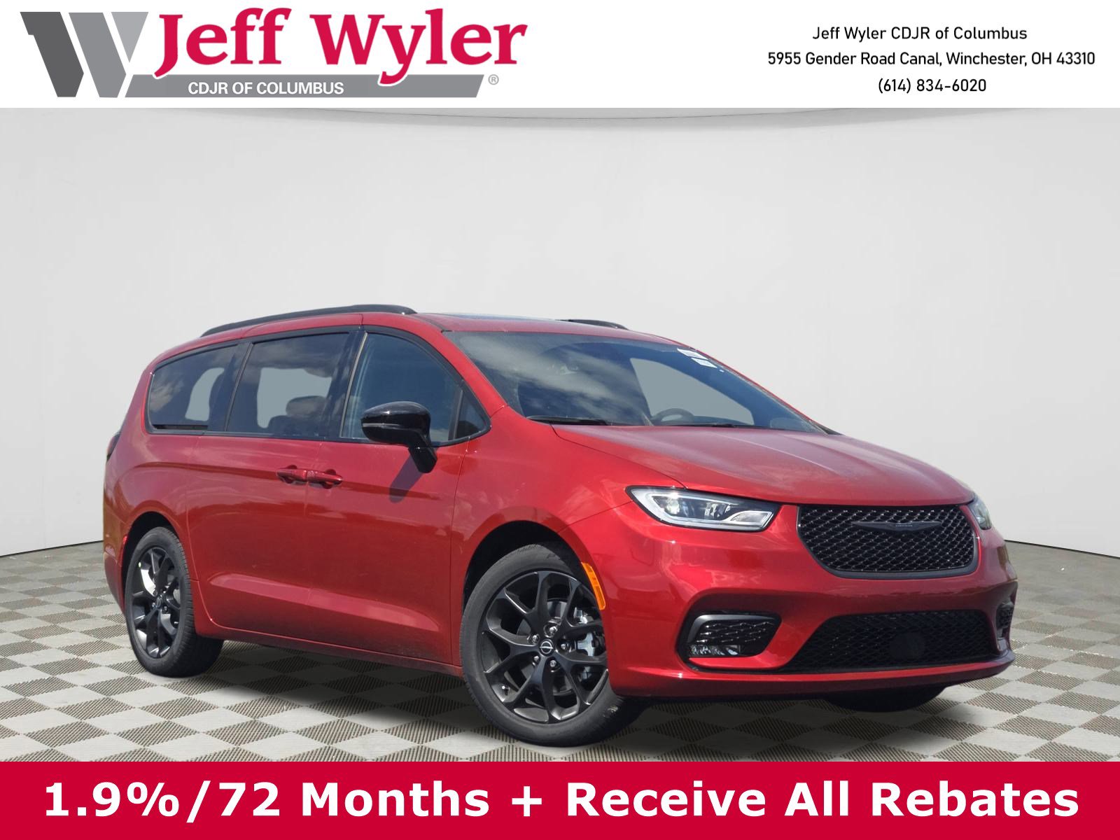 2026 Chrysler Pacifica Limited's photo