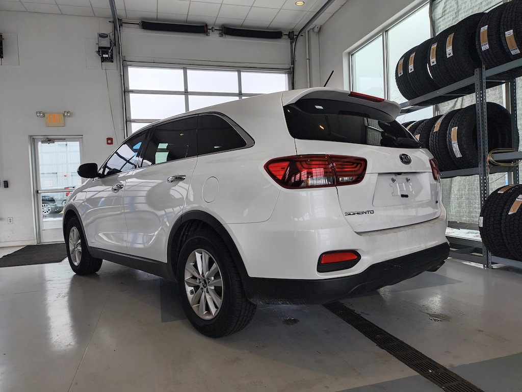 Used 2020 Kia Sorento LX FWD SUV