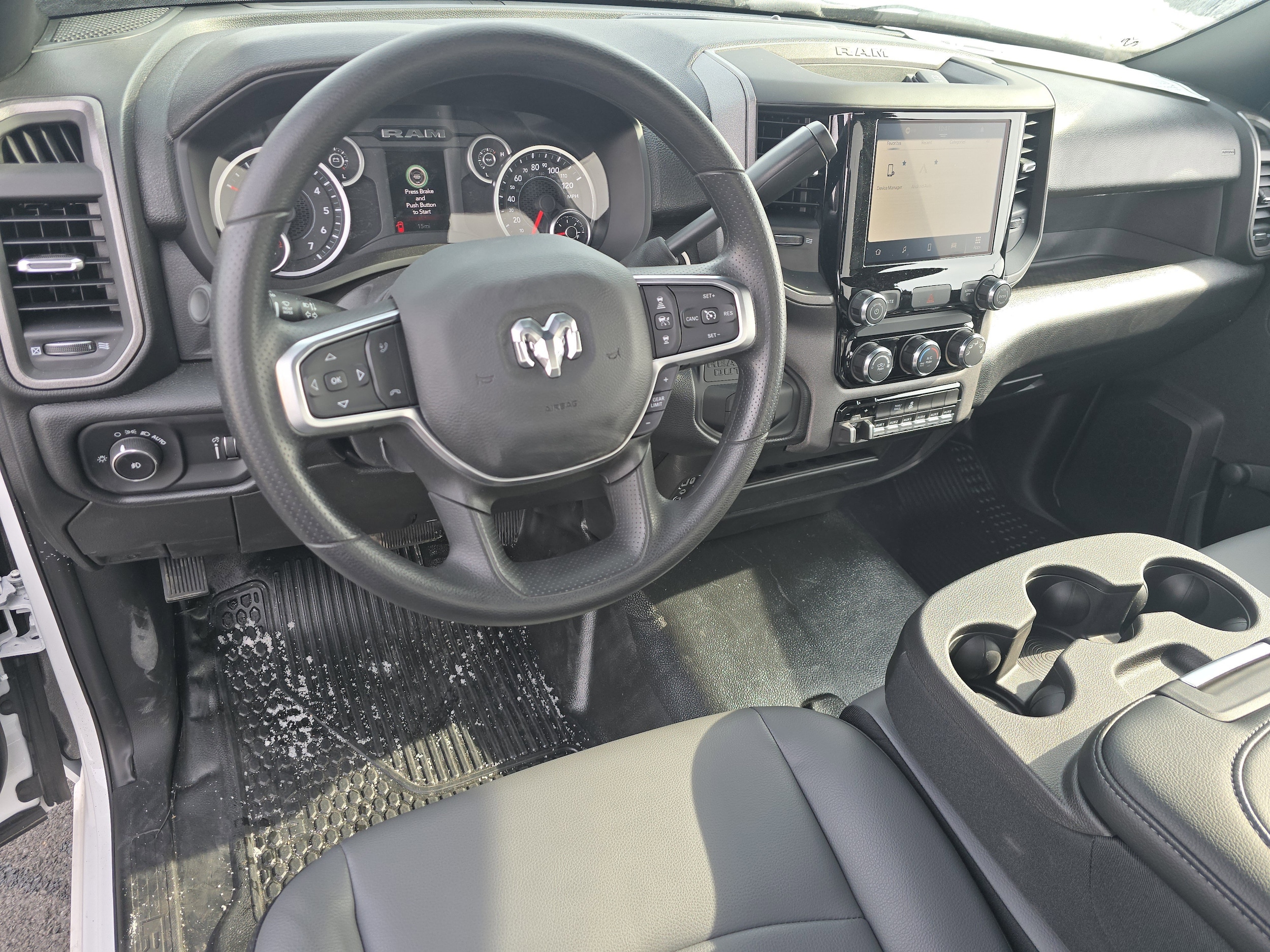 2026 RAM 3500 Chassis Tradesman - Photo 21