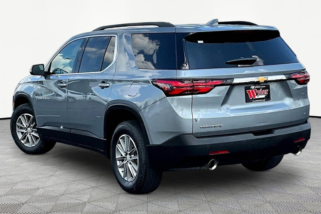 Used 2023 Chevrolet Traverse FWD 4dr LT Leather SUV