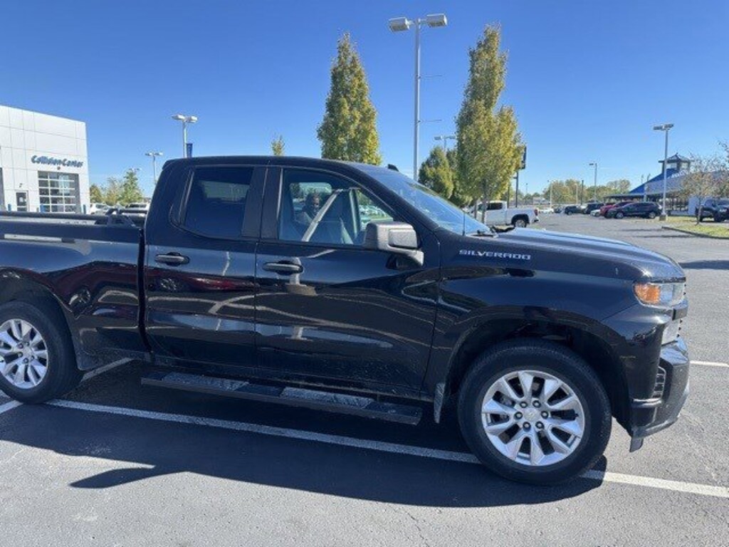 Used 2019 Chevrolet Silverado 1500 4WD Double Cab 147 Custom Truck