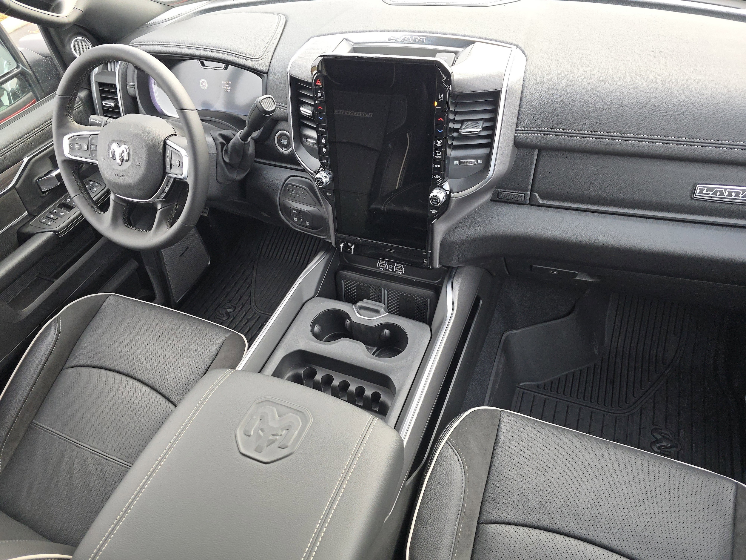 2026 RAM 2500 Laramie - Photo 26