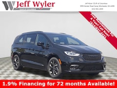2026 Chrysler Pacifica LIMITED Passenger Van