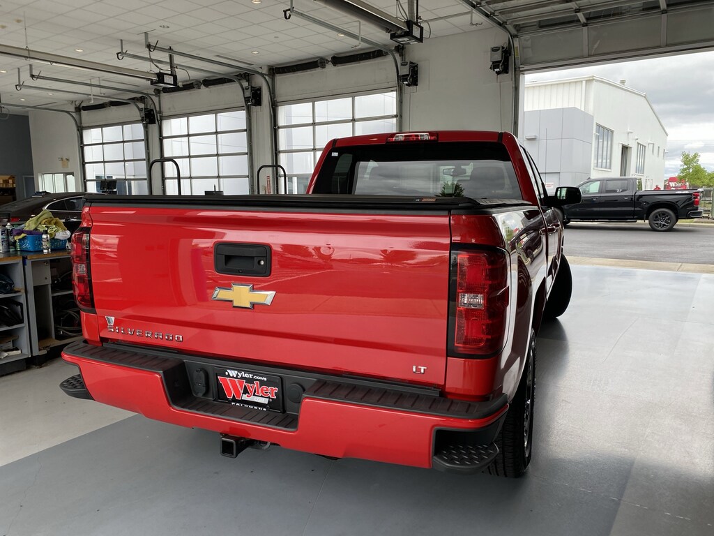 Used 2016 Chevrolet Silverado 1500 4WD Double Cab 143.5 LT w/2LT Truck