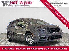 2025 Chrysler Pacifica SELECT Passenger Van