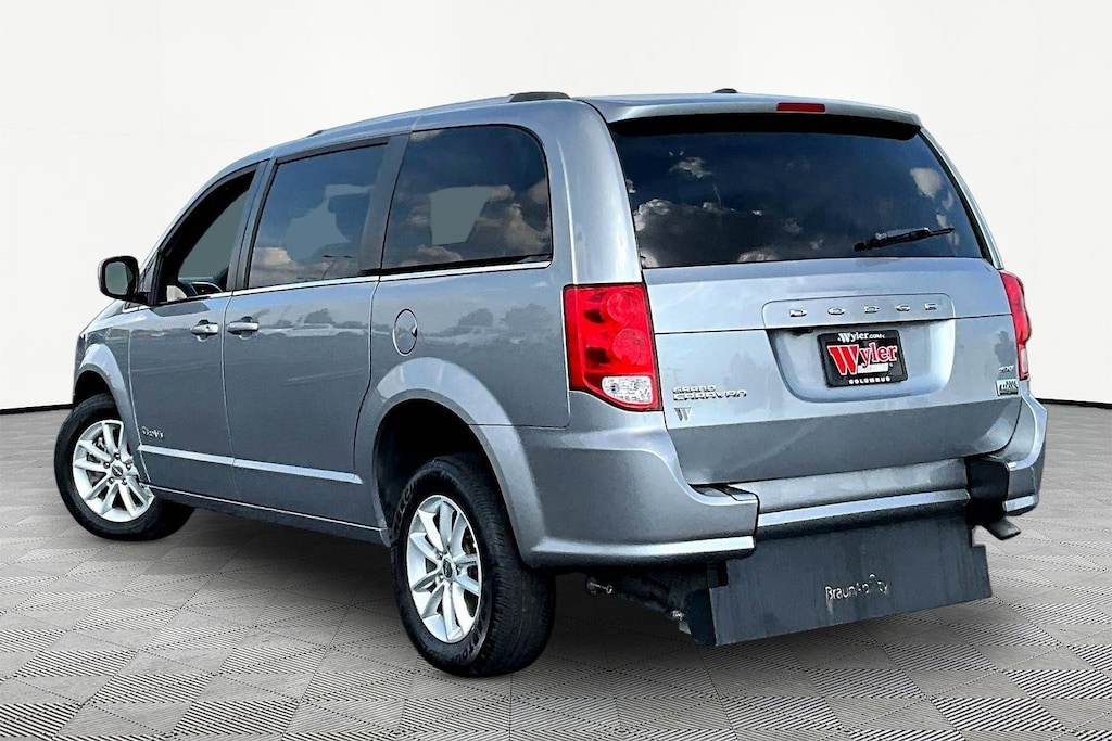Used 2020 Dodge Grand Caravan SXT Wagon Van