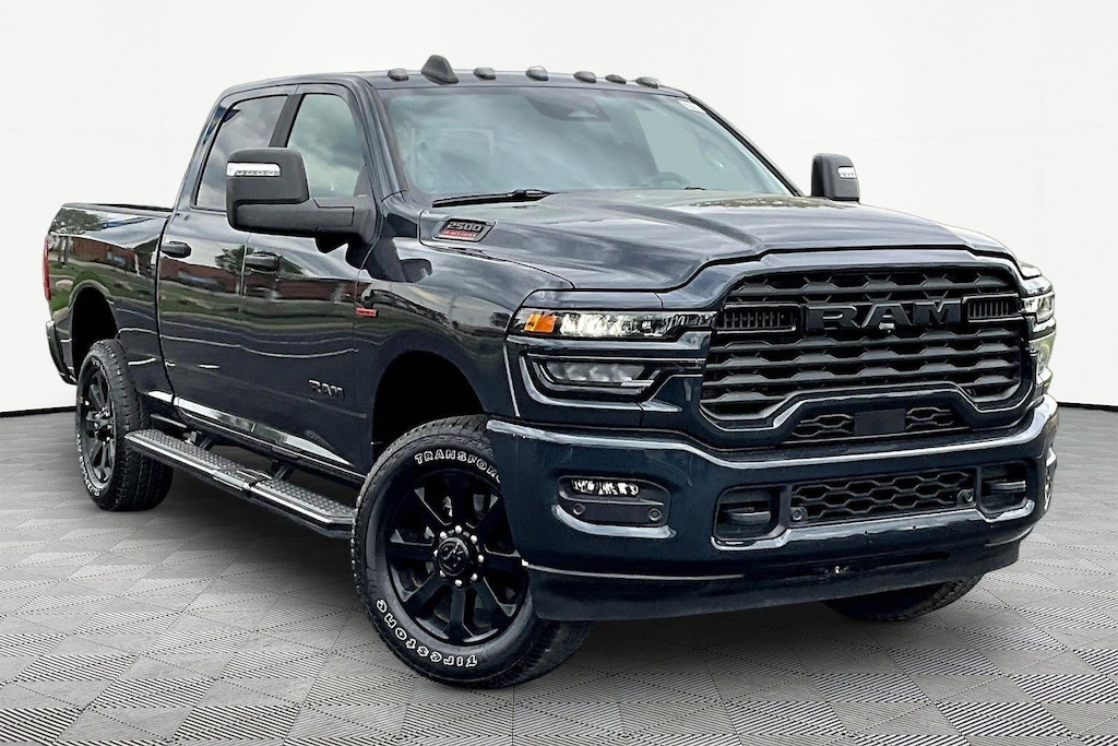 New 2026 Ram 2500 BIG HORN CREW CAB 4X4 6'4 BOX Pickup