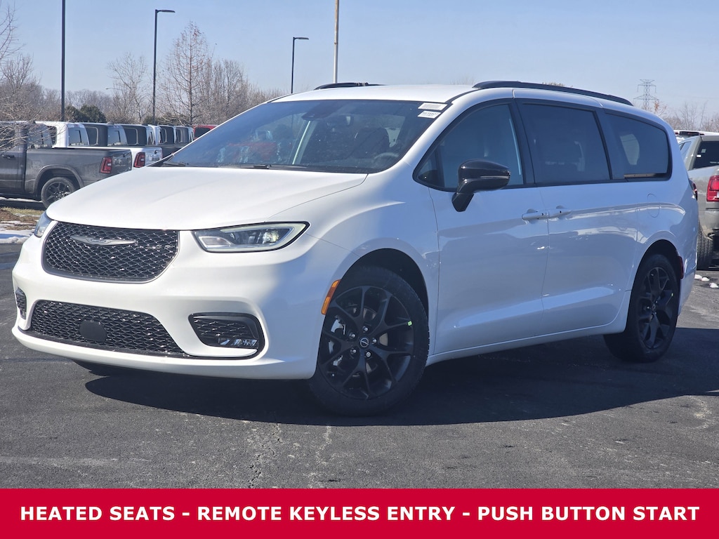 New 2026 Chrysler Pacifica SELECT Passenger Van