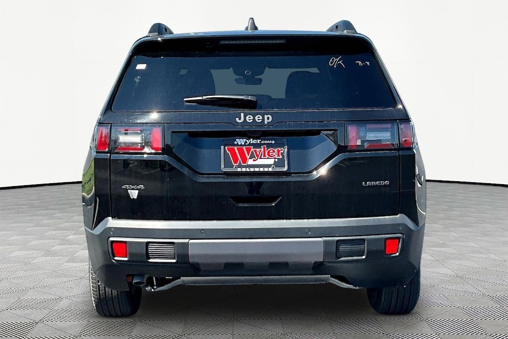 New 2026 Jeep Cherokee LAREDO 4X4 Sport Utility