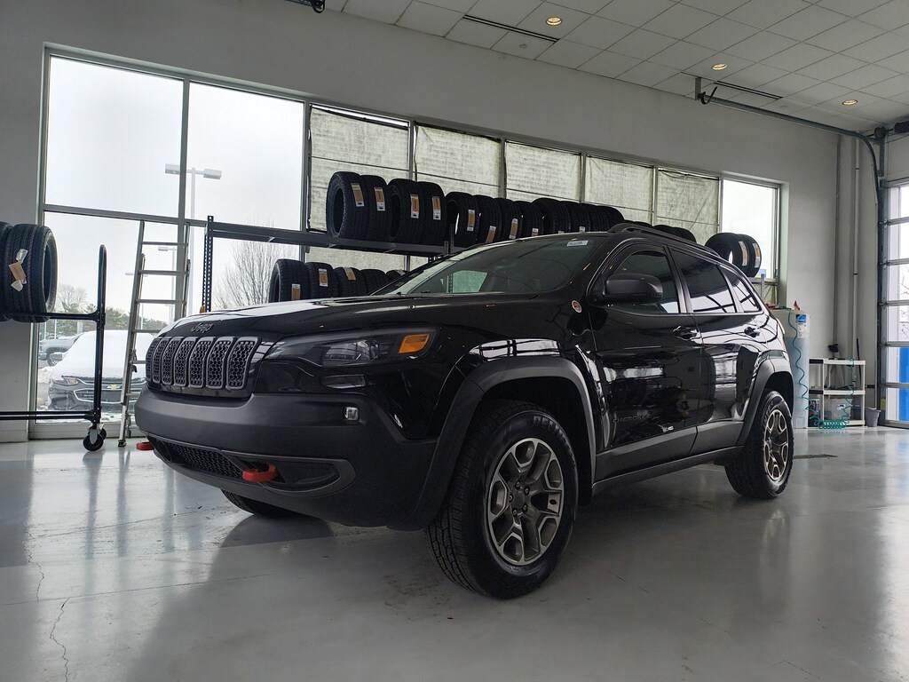 Used 2021 Jeep Cherokee Trailhawk 4x4 SUV