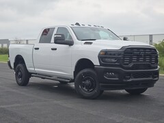 2025 Ram 2500 TRADESMAN CREW CAB 4X4 6'4 BOX Pickup