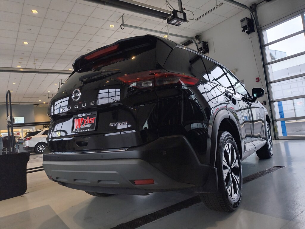 Used 2021 Nissan Rogue AWD SV SUV