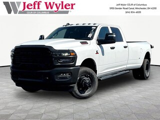2026 Ram 3500 TRADESMAN CREW CAB 4X4 8' BOX Pickup