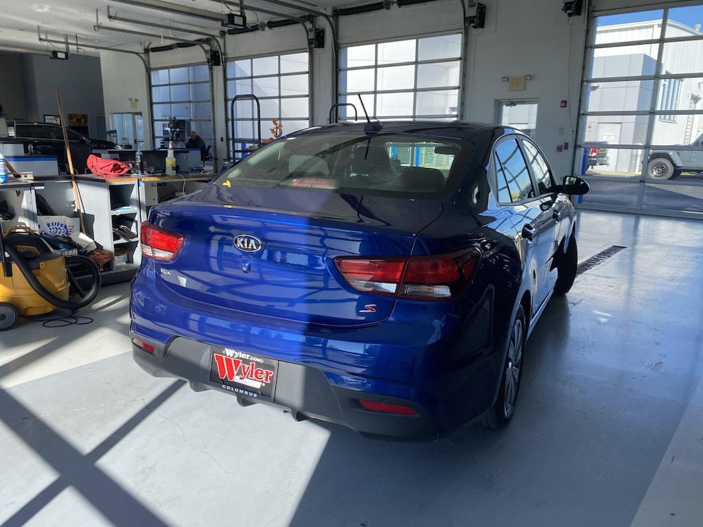 Used 2020 Kia Rio S IVT Car