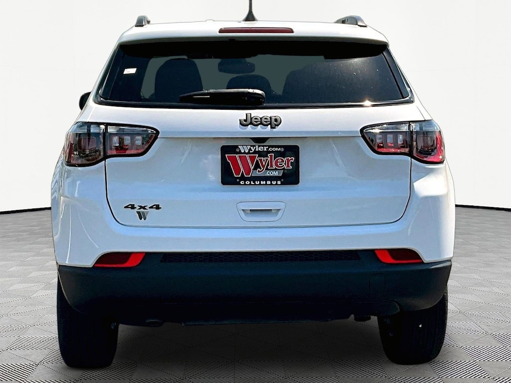 New 2026 Jeep Compass LATITUDE ALTITUDE 4X4 Sport Utility