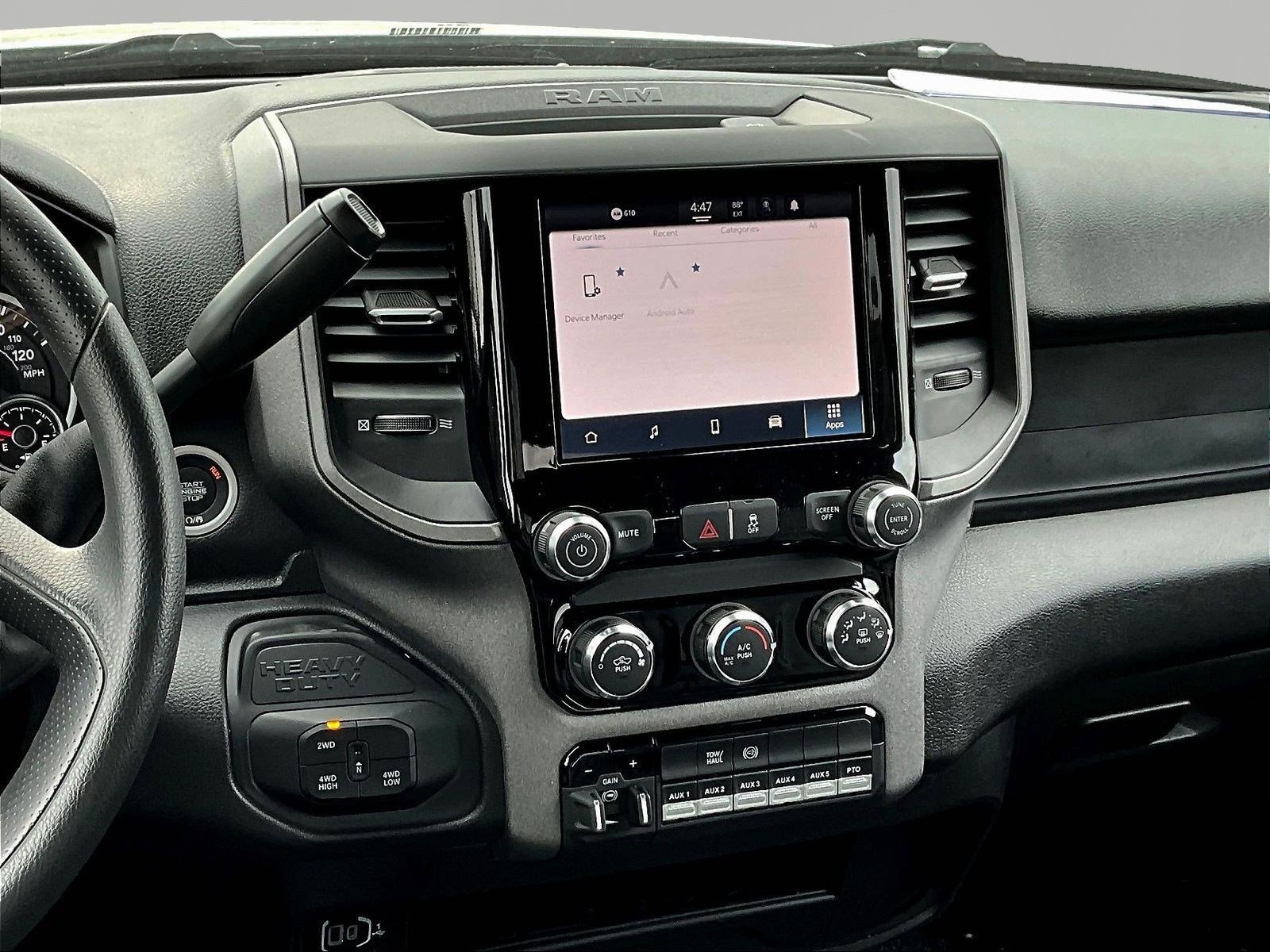 2026 RAM 3500 Chassis Tradesman - Photo 7